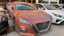 Nissan Altima